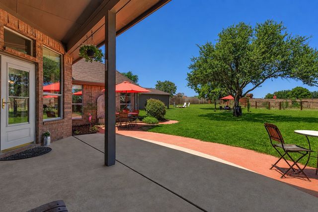 101 Indian Paint Drive, Justin, TX 76247