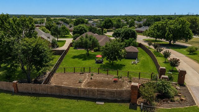 101 Indian Paint Drive, Justin, TX 76247