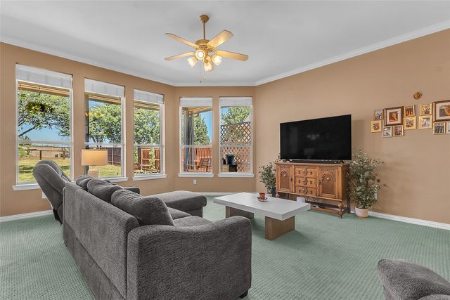 101 Indian Paint Drive, Justin, TX 76247