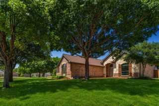 101 Indian Paint Drive, Justin, TX 76247