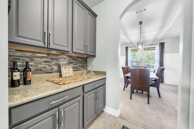 18 Canopy Cove, Freeport, FL 32439