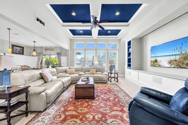 18 Canopy Cove, Freeport, FL 32439