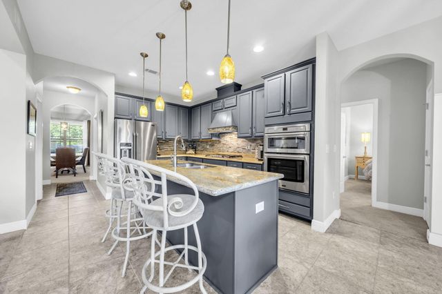 18 Canopy Cove, Freeport, FL 32439