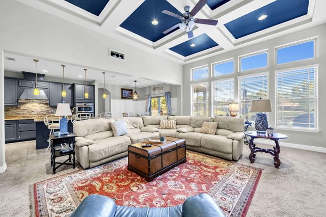 18 Canopy Cove, Freeport, FL 32439