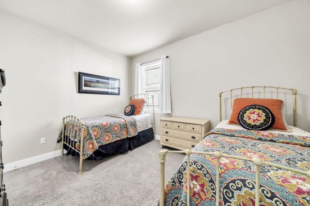 18 Canopy Cove, Freeport, FL 32439