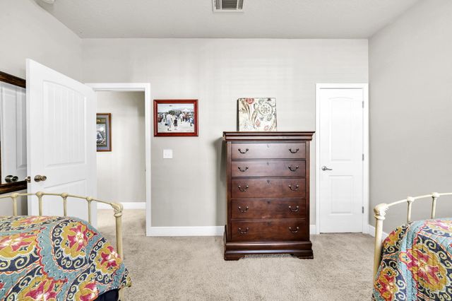 18 Canopy Cove, Freeport, FL 32439