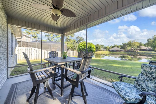 18 Canopy Cove, Freeport, FL 32439