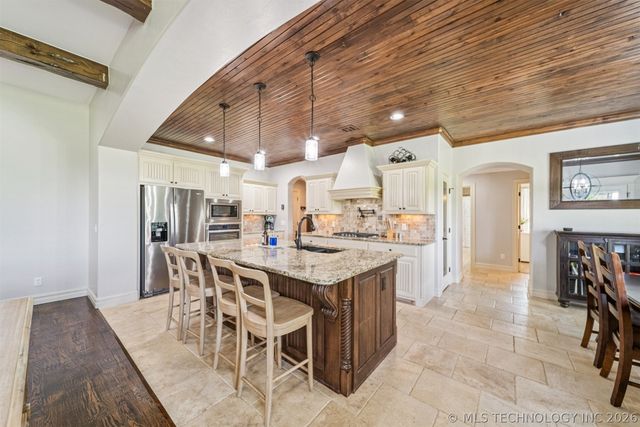 19736 E 69th Street North, Owasso, OK 74055
