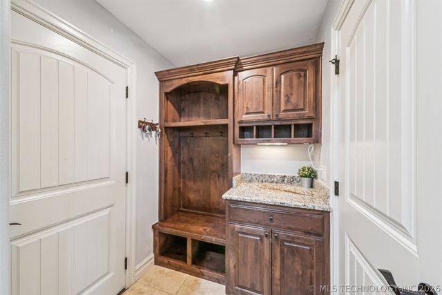 19736 E 69th Street North, Owasso, OK 74055