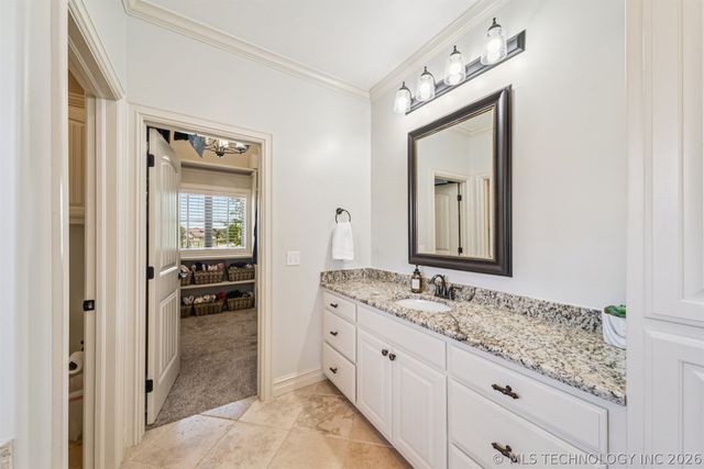 19736 E 69th Street North, Owasso, OK 74055