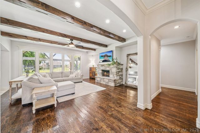 19736 E 69th Street North, Owasso, OK 74055