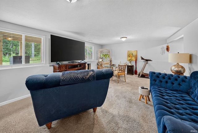 29895 Dallas Drive, Elkhart, IN 46514