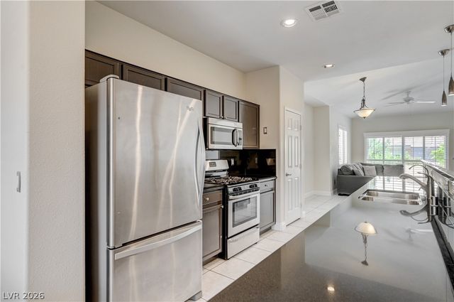 804 Peachy Canyon Circle 201, Las Vegas, NV 89144