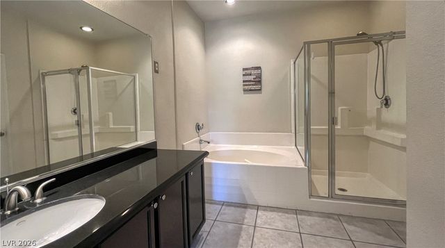 804 Peachy Canyon Circle 201, Las Vegas, NV 89144