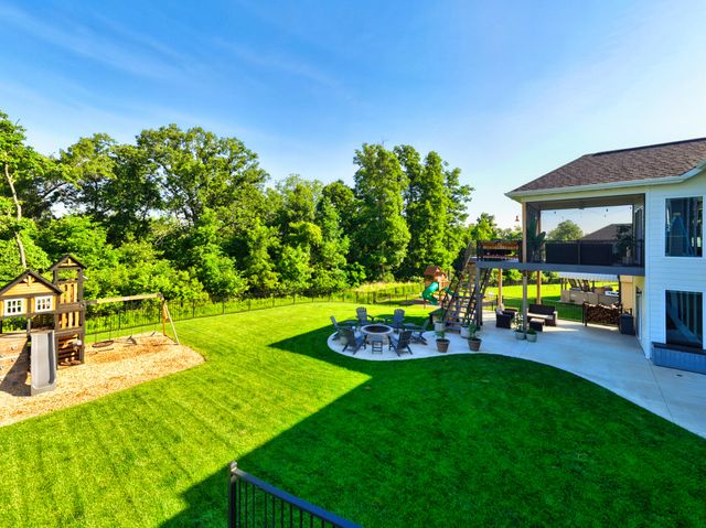 4531 STONINGTON CT, Columbia, MO 65203