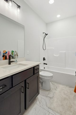 4531 STONINGTON CT, Columbia, MO 65203