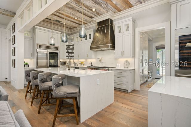 7 Bells Park N, Bluffton, SC 29910