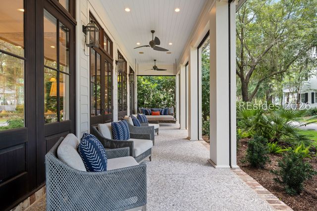 7 Bells Park N, Bluffton, SC 29910