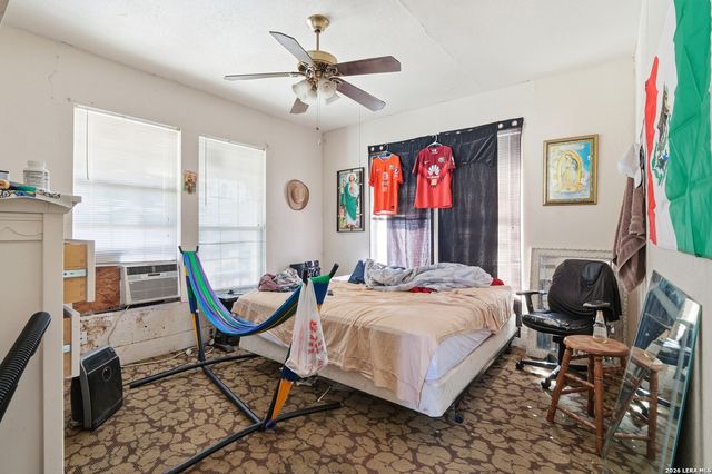 1802 Cincinnati, San Antonio, TX 78201