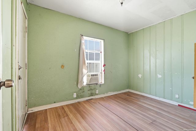 1802 Cincinnati, San Antonio, TX 78201