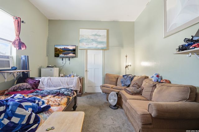 1802 Cincinnati, San Antonio, TX 78201