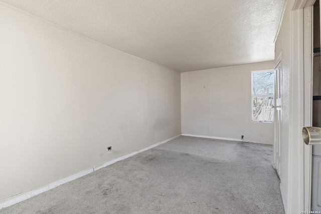 1802 Cincinnati, San Antonio, TX 78201