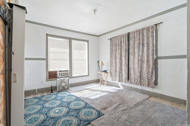 1802 Cincinnati, San Antonio, TX 78201