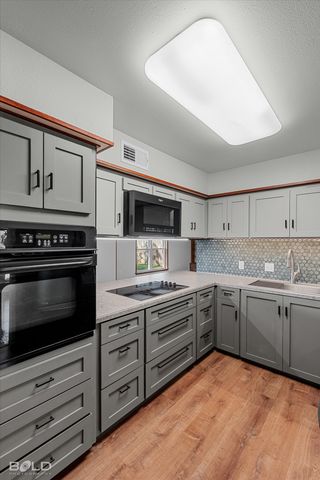 405 S Dresden Circle, Shreveport, LA 71115