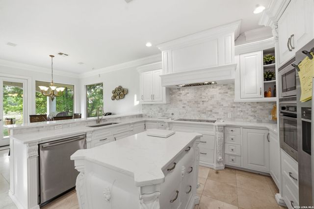 1403 Twilight Ridge, San Antonio, TX 78258