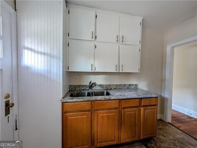 1761 John Calvin Avenue 4, Atlanta, GA 30337
