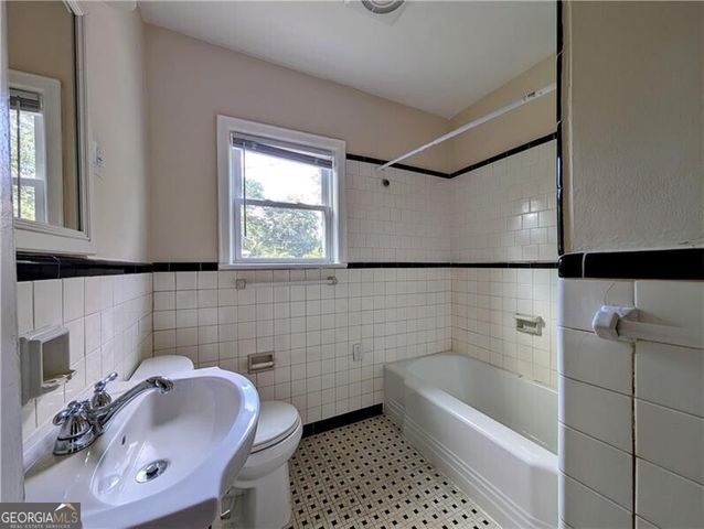1761 John Calvin Avenue 4, Atlanta, GA 30337