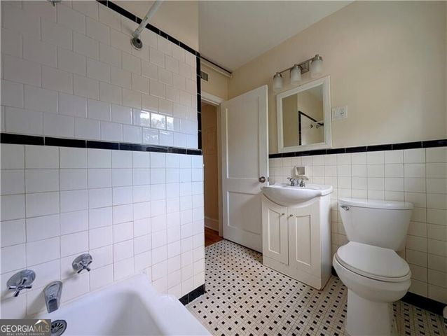 1761 John Calvin Avenue 4, Atlanta, GA 30337