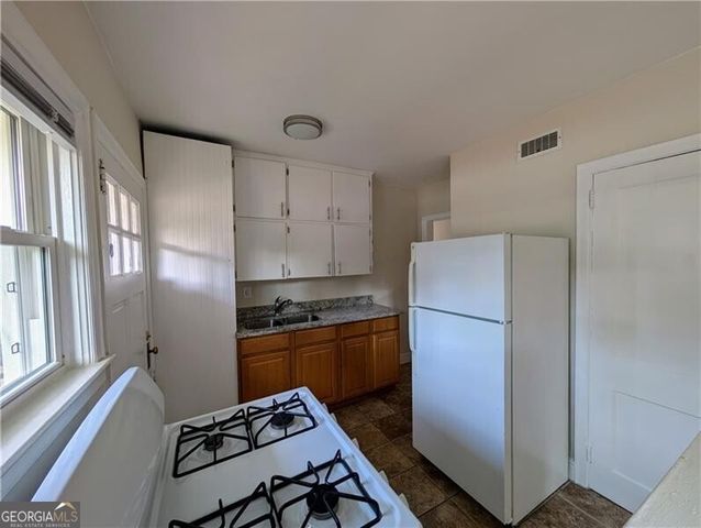 1761 John Calvin Avenue 4, Atlanta, GA 30337