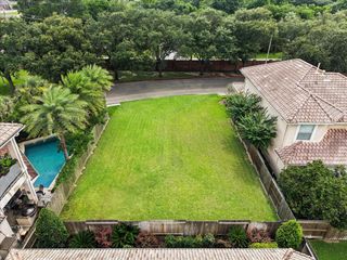 403 Waterford Way, Kemah, TX 77565