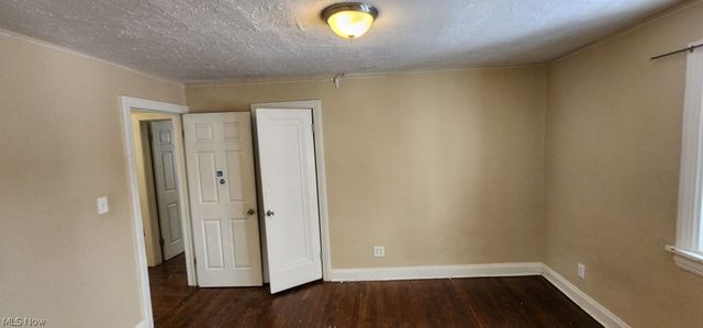 3599 Grosvenor Road, Cleveland Heights, OH 44118