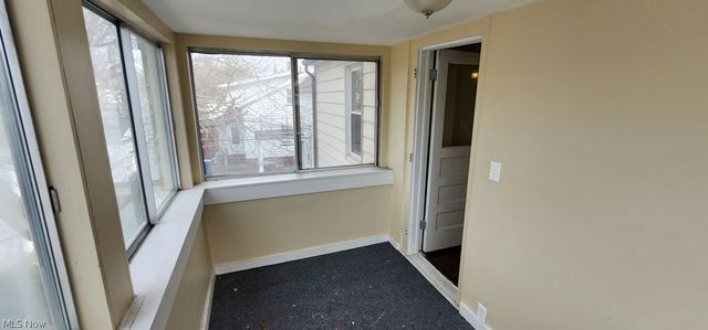 3599 Grosvenor Road, Cleveland Heights, OH 44118