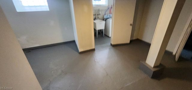 3599 Grosvenor Road, Cleveland Heights, OH 44118