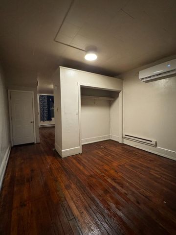 609 E LANCASTER AVE, Reading, PA 19611