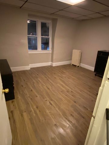 609 E LANCASTER AVE, Reading, PA 19611