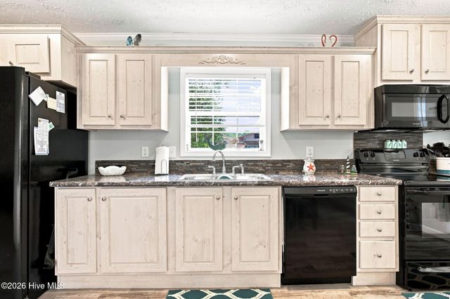 1709 Pompano Street SW, Shallotte, NC 28470