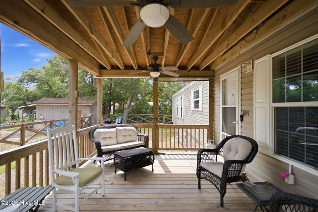 1709 Pompano Street SW, Shallotte, NC 28470