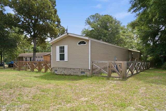 1709 Pompano Street SW, Shallotte, NC 28470