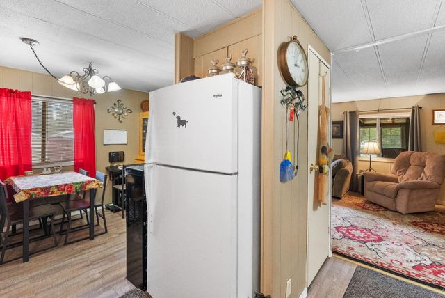 52250 Caribou Rd, La Pine, OR 97739
