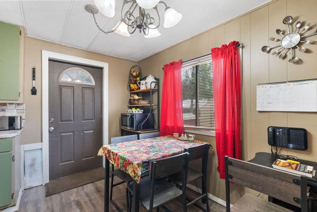 52250 Caribou Rd, La Pine, OR 97739