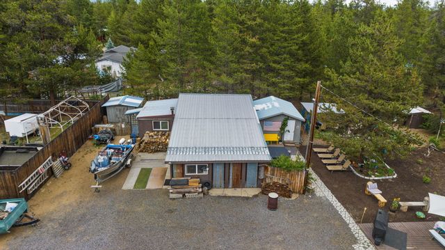 52250 Caribou Rd, La Pine, OR 97739