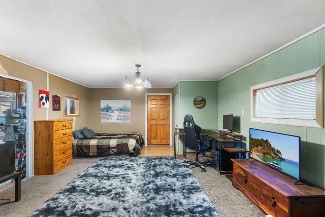 52250 Caribou Rd, La Pine, OR 97739