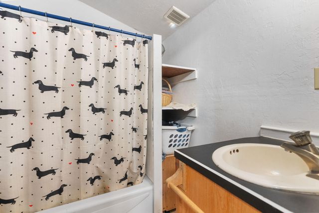 52250 Caribou Rd, La Pine, OR 97739