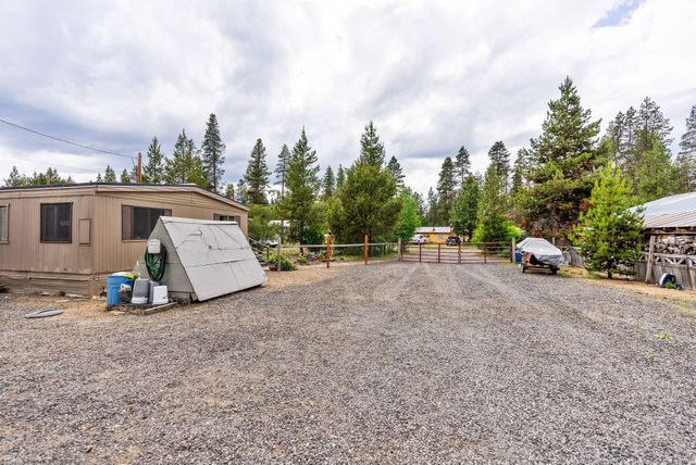 52250 Caribou Rd, La Pine, OR 97739
