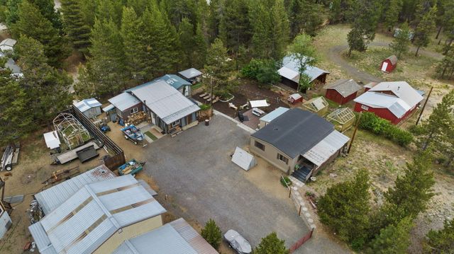 52250 Caribou Rd, La Pine, OR 97739