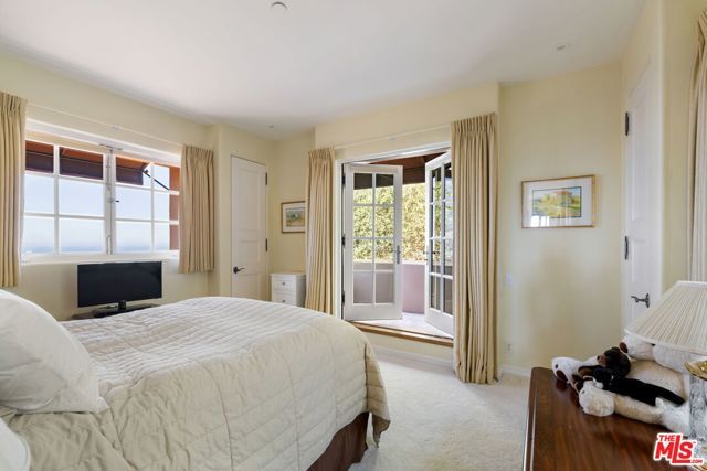 358 Woodley Road, Santa Barbara, CA 93108